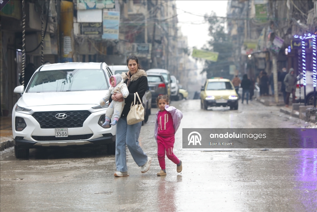 سوريا.. عودة الحياة إلى طبيعتها في حيي الشيخ مقصود والأشرفية بحلب