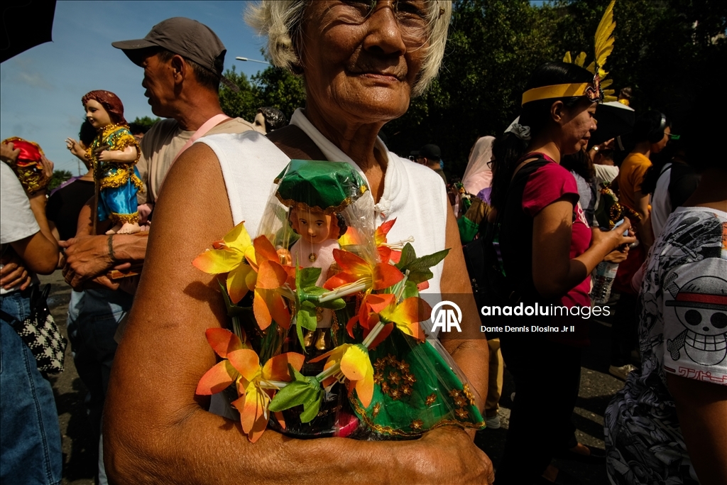 Filipinler'de "Dinagyang Festivali" renkli görüntülere sahne oldu