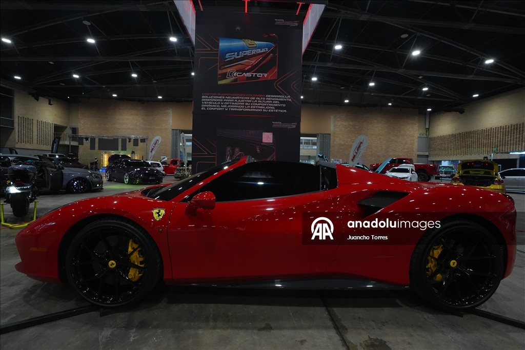 В Колумбии прошла выставка «Motor Car Movement Show»