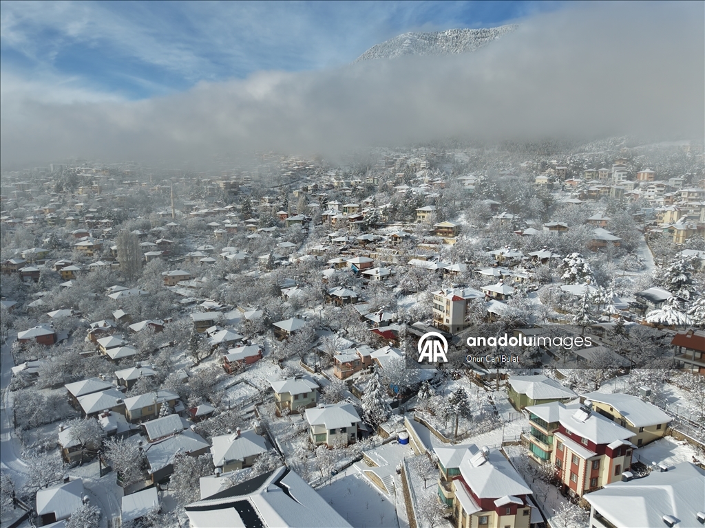 Adana'da kar manzarası dronla görüntülendi