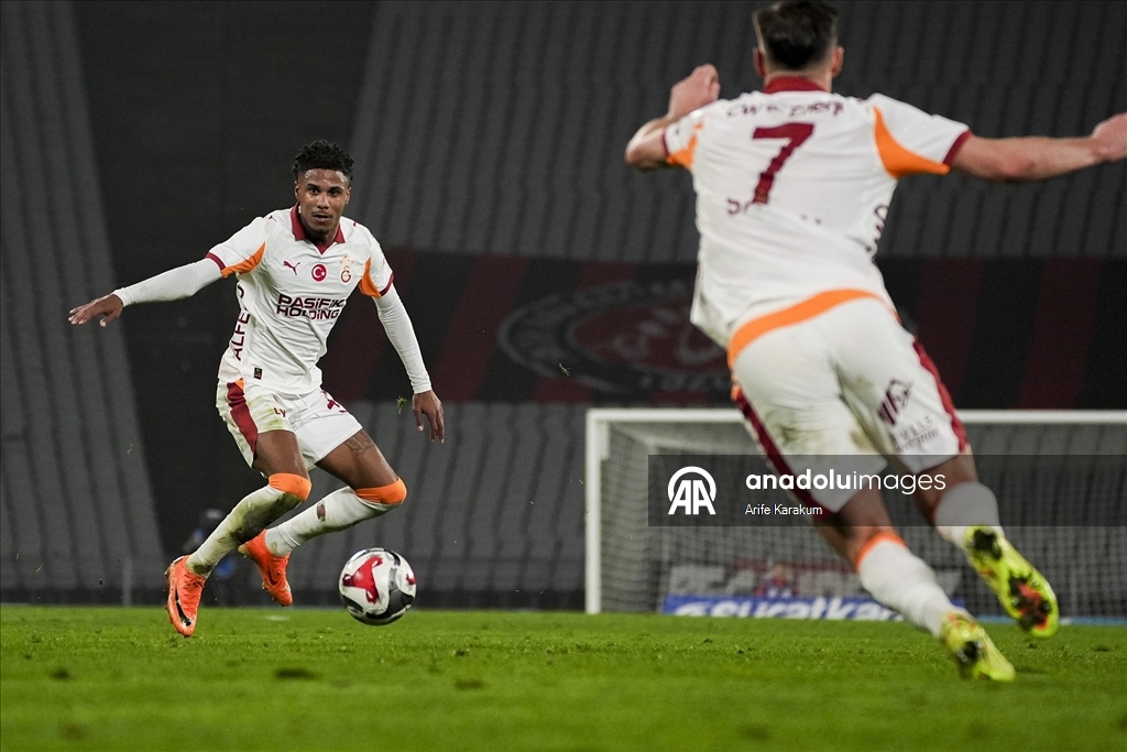 Mısırlı.com Fatih Karagümrük - Galatasaray