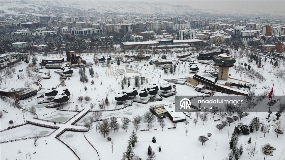 Karla kaplı Elazığ dronla görüntülendi