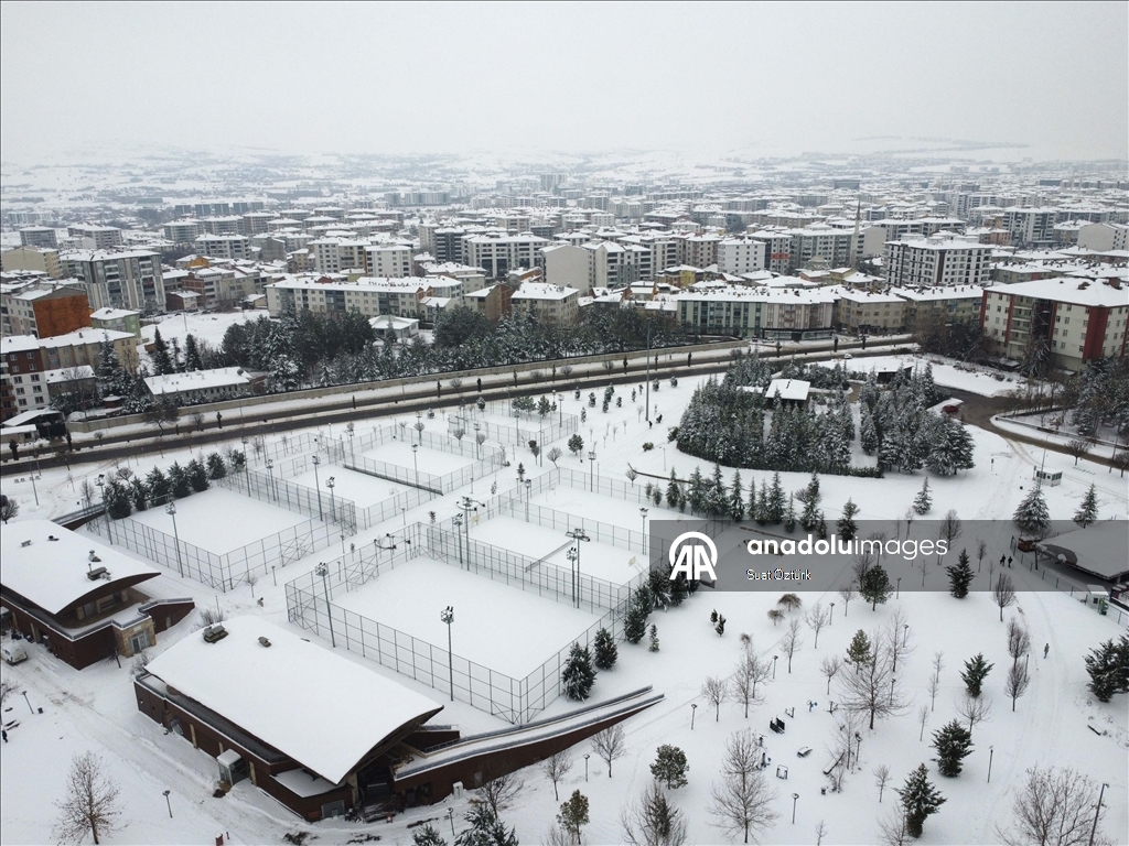 Karla kaplı Elazığ dronla görüntülendi