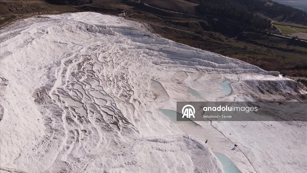 Çinli turistlerin gözdesi Pamukkale'de vize muafiyeti memnuniyeti