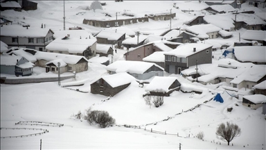 В многих регионах Турции наблюдается снег и холодная погода