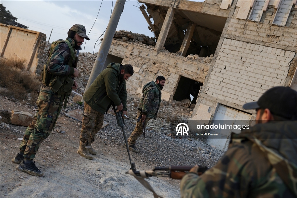 Terör örgütü YPG, Suriye'nin Fırat kıyısındaki beldenin altına kilometrelerce tünel kazdı