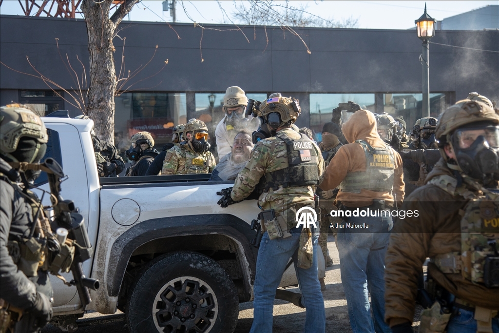 ABD’nin Minneapolis kentinde federal ajan ateşi sonrası protestolar