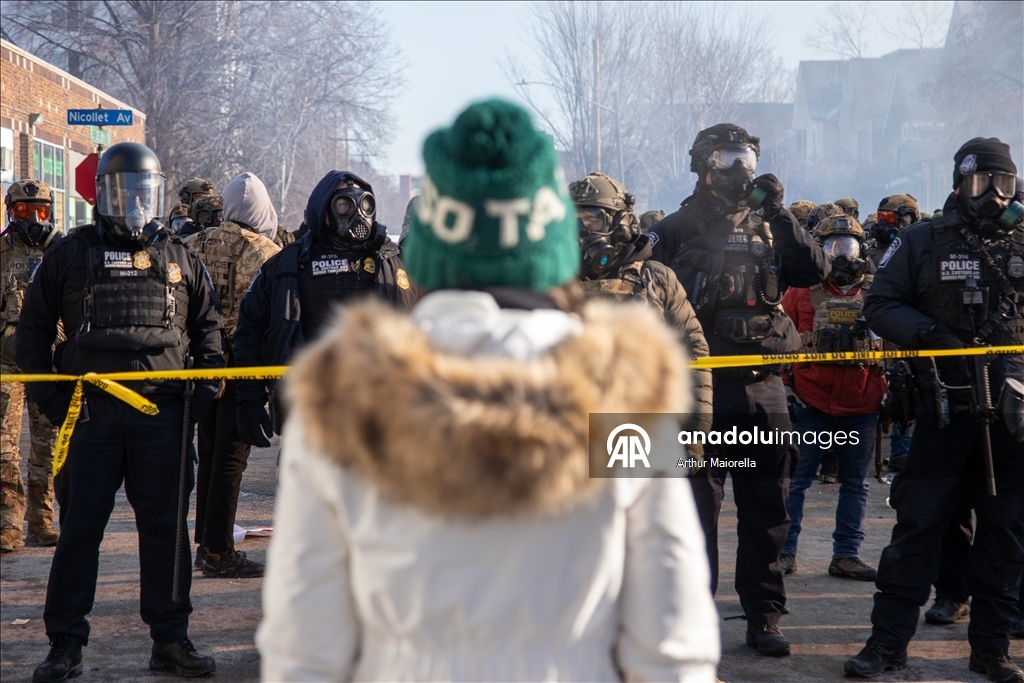 ABD’nin Minneapolis kentinde federal ajan ateşi sonrası protestolar