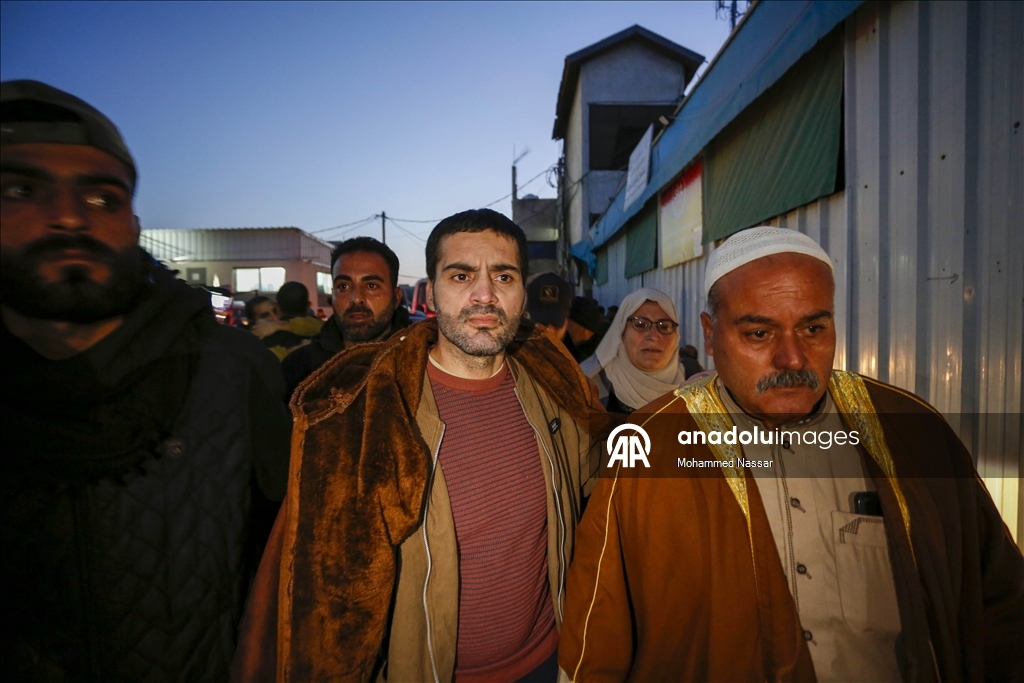 İsrail'in serbest bıraktığı bir grup Filistinli Gazze'ye ulaştı