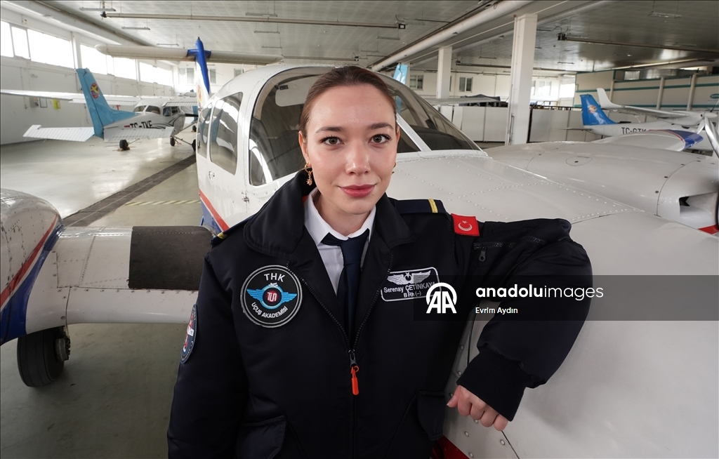 "Mektepli" kadın pilotlar THK Üniversitesinde yetişiyor 6
