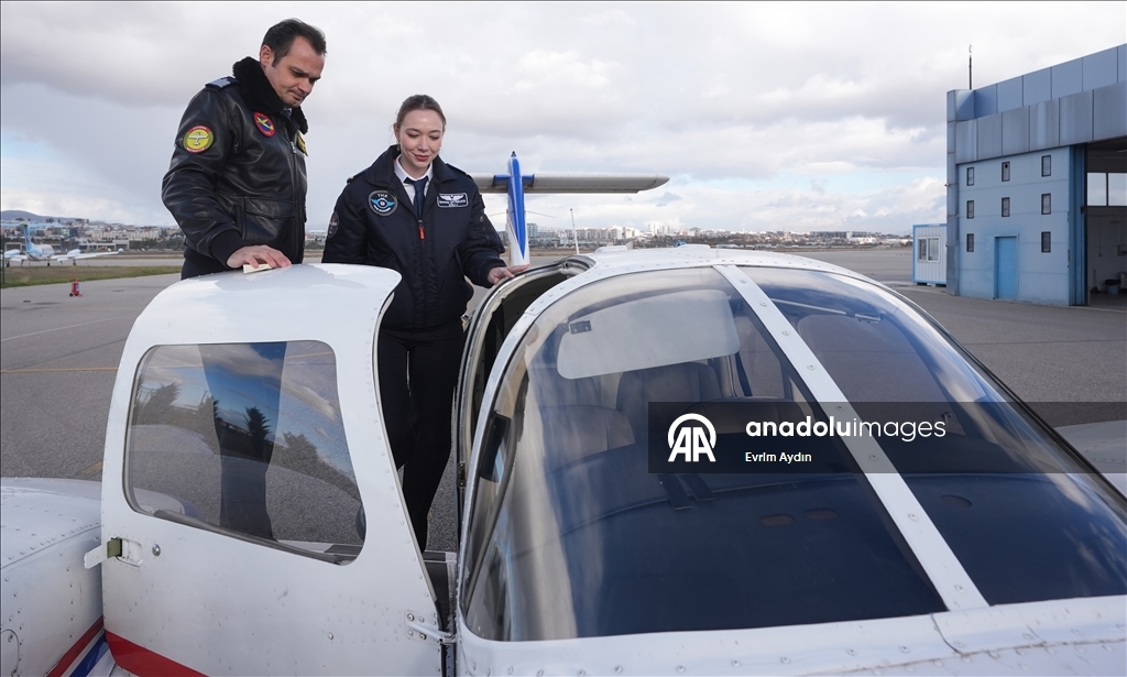 "Mektepli" kadın pilotlar THK Üniversitesinde yetişiyor 15