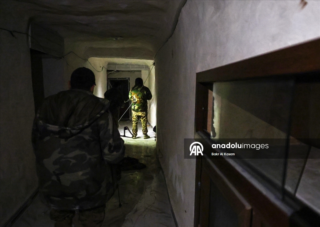 Terör örgütü YPG, Suriye'nin Fırat kıyısındaki beldenin altına kilometrelerce tünel kazdı