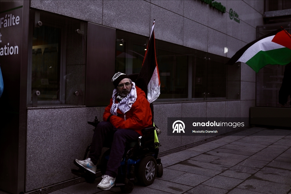 أيرلنديون في دبلن يحتجون على انتهاكات إسرائيل في غزة