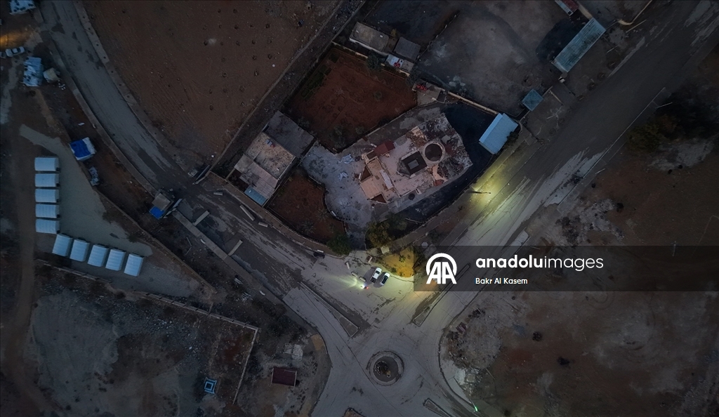 Terör örgütü YPG, Suriye'nin Fırat kıyısındaki beldenin altına kilometrelerce tünel kazdı