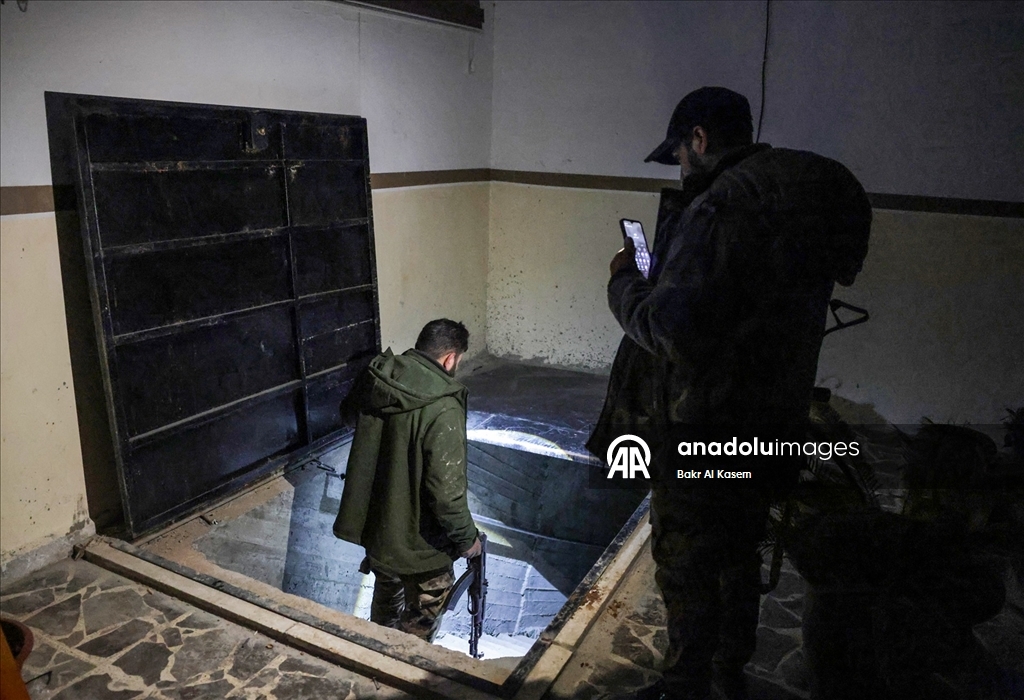 Terör örgütü YPG, Suriye'nin Fırat kıyısındaki beldenin altına kilometrelerce tünel kazdı