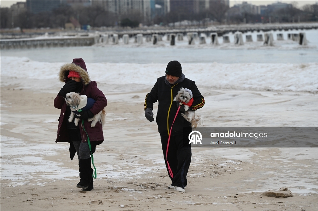 Chicago’da şiddetli soğuk hava dalgası etkili oldu 13