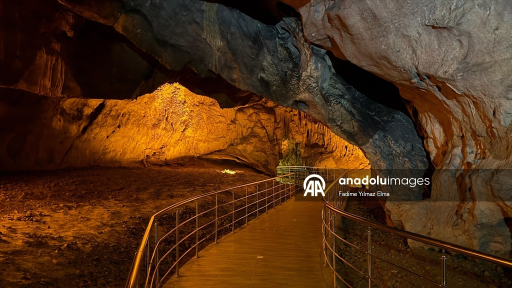 Gökgöl ve Mencilis mağaraları 2025'te 130 binden fazla ziyaretçiyi ağırladı