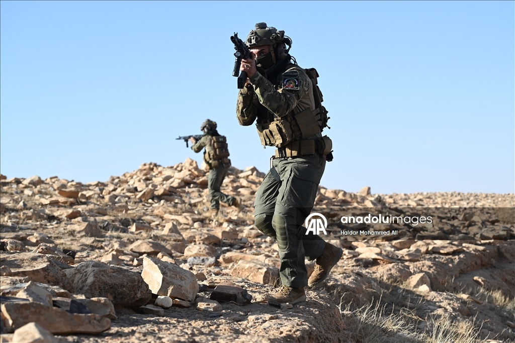 الأنبار.. قوات الحشد الشعبي العراقية تُجري تدريبات بالقرب من الحدود السورية