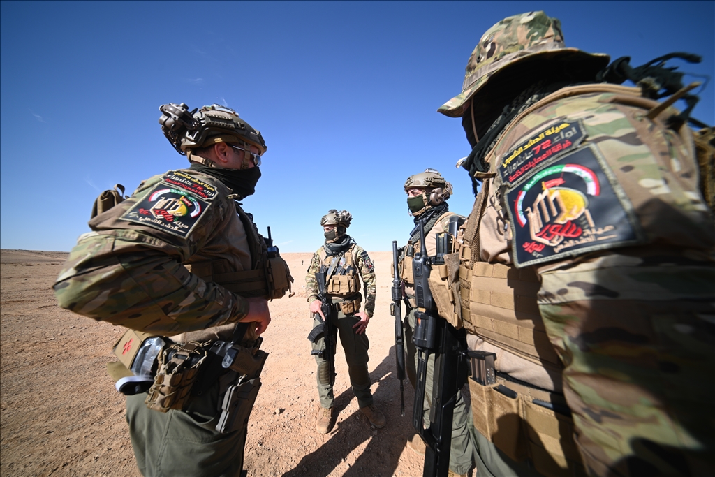 الأنبار.. قوات الحشد الشعبي العراقية تُجري تدريبات بالقرب من الحدود السورية