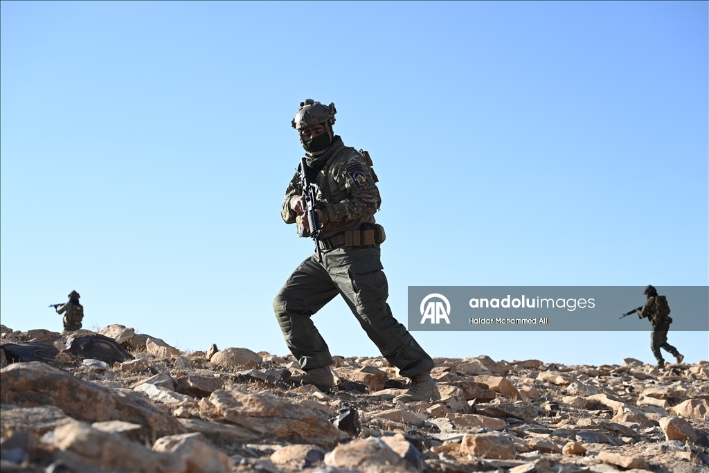 الأنبار.. قوات الحشد الشعبي العراقية تُجري تدريبات بالقرب من الحدود السورية