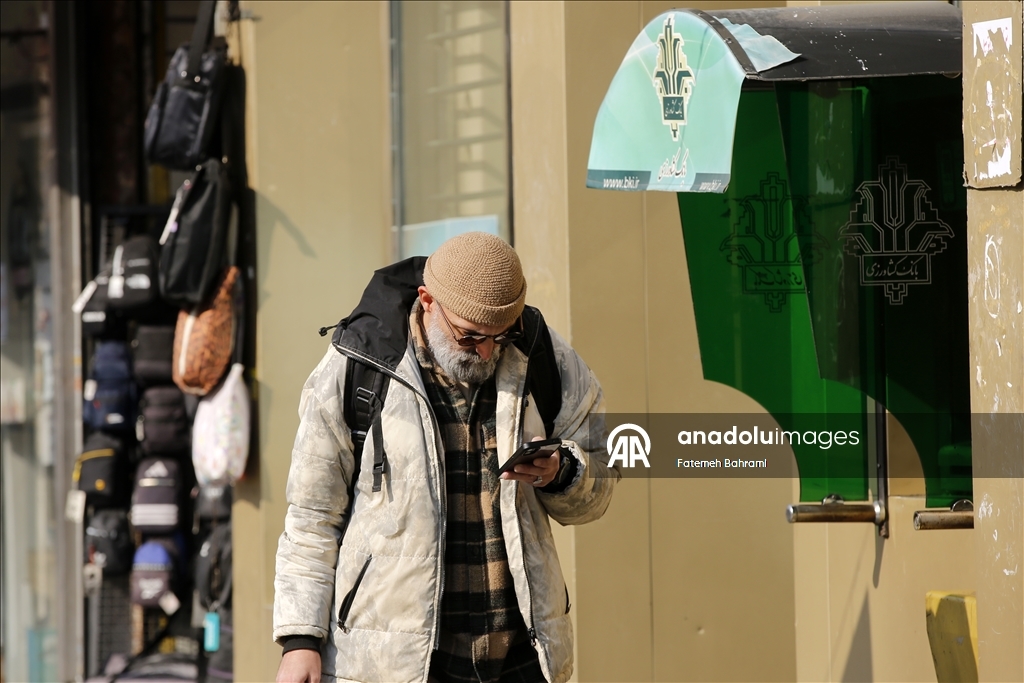 İran'da internet erişimi engeli devam ediyor