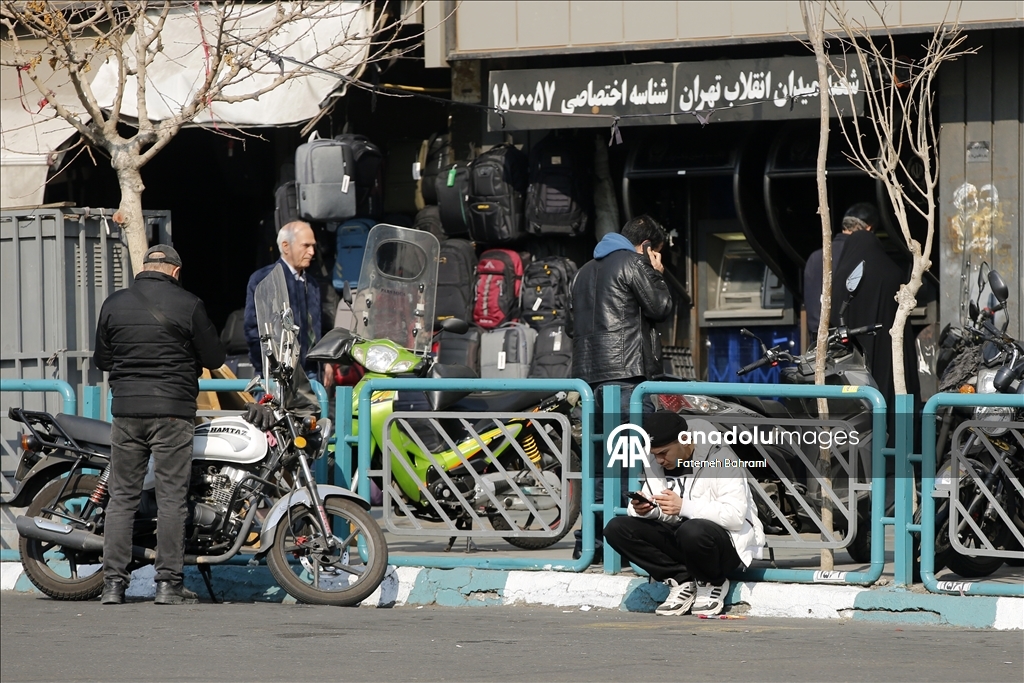İran'da internet erişimi engeli devam ediyor
