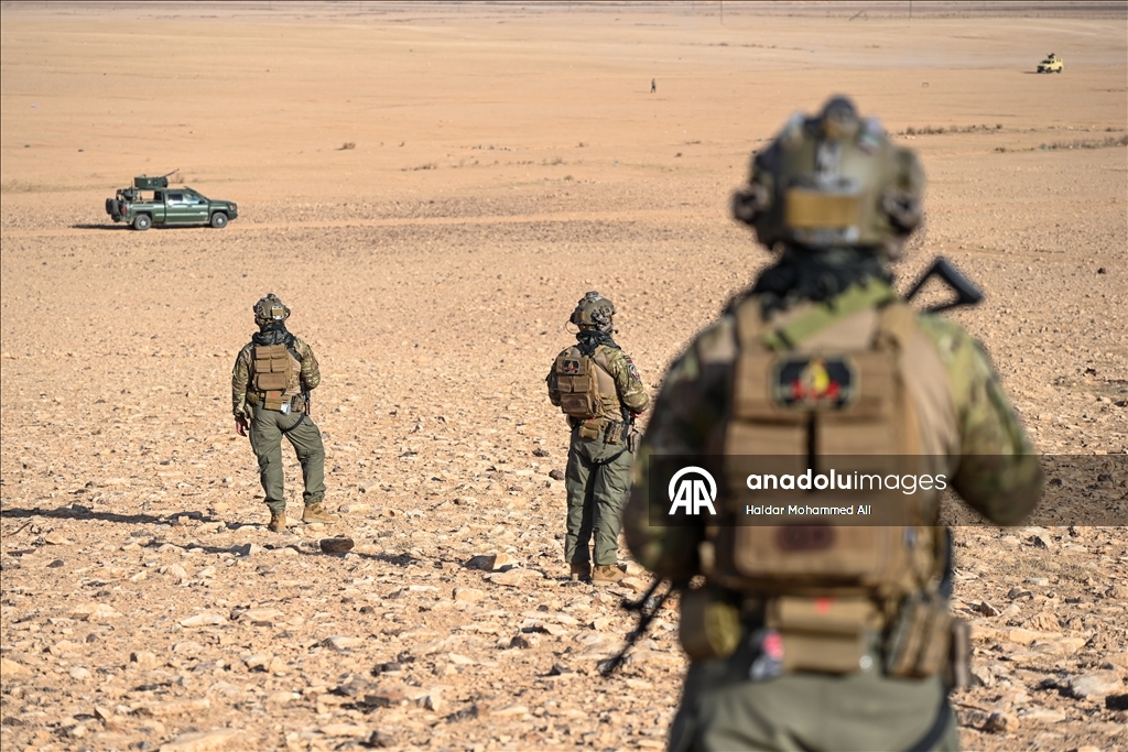 الأنبار.. قوات الحشد الشعبي العراقية تُجري تدريبات بالقرب من الحدود السورية