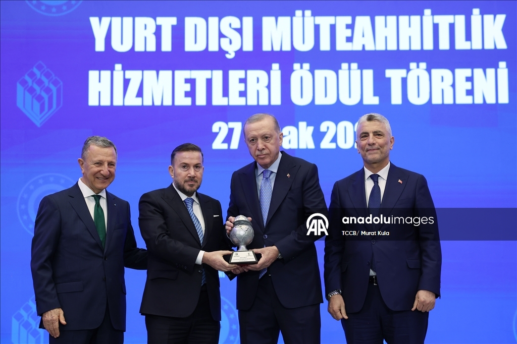 Yurt Dışı Müteahhitlik Hizmetleri Başarı Ödülleri Töreni