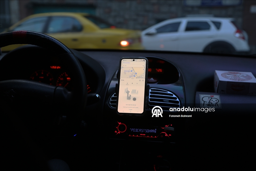 İran'da internet erişimi engeli devam ediyor