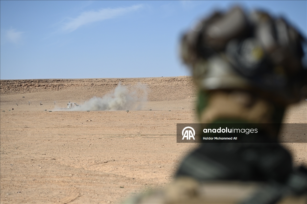 الأنبار.. قوات الحشد الشعبي العراقية تُجري تدريبات بالقرب من الحدود السورية