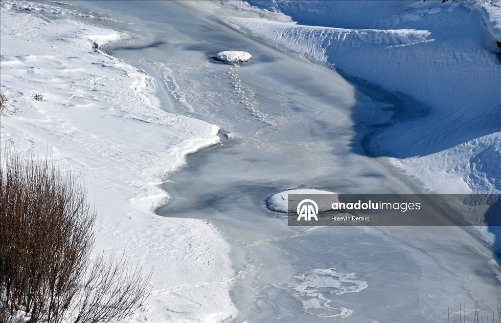 Kars’ta soğuk hava etkisini sürdürdü