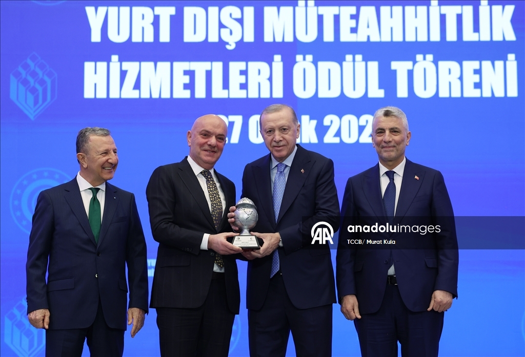 Yurt Dışı Müteahhitlik Hizmetleri Başarı Ödülleri Töreni