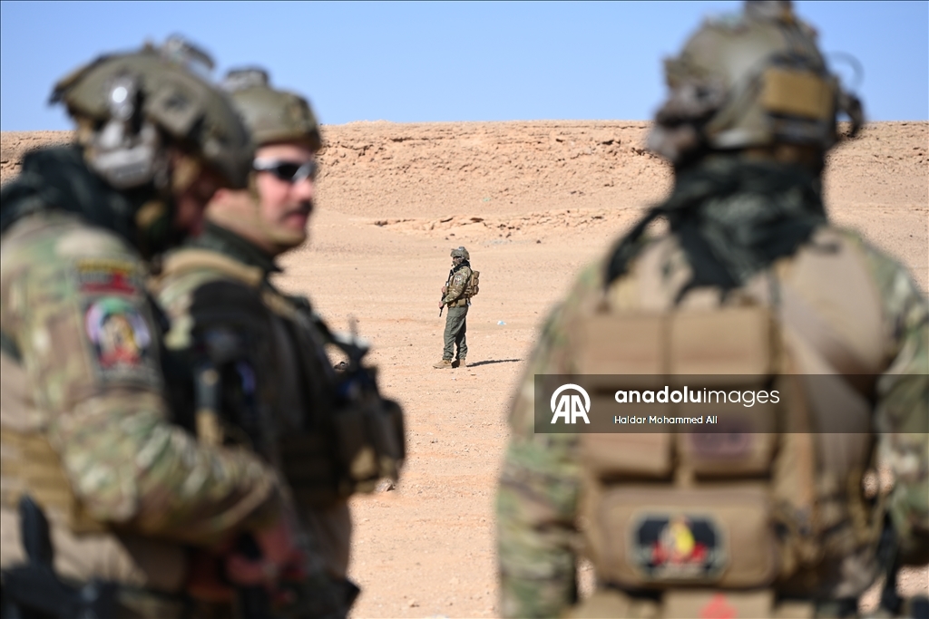 الأنبار.. قوات الحشد الشعبي العراقية تُجري تدريبات بالقرب من الحدود السورية