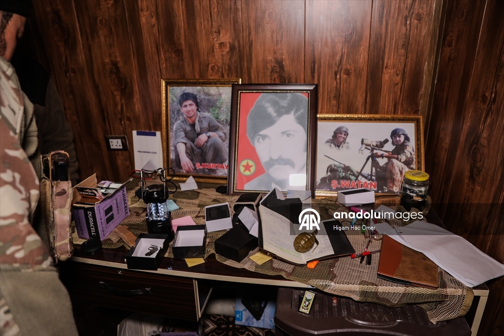 AA, terör örgütü YPG'nin Aynularab'a bağlı Sırrin beldesinde inşa ettiği "yer altı şehrini" görüntüledi