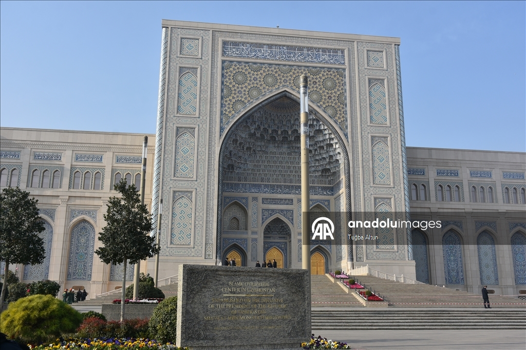 Ташкент и Самарканд — официальная и историческая столицы Узбекистана