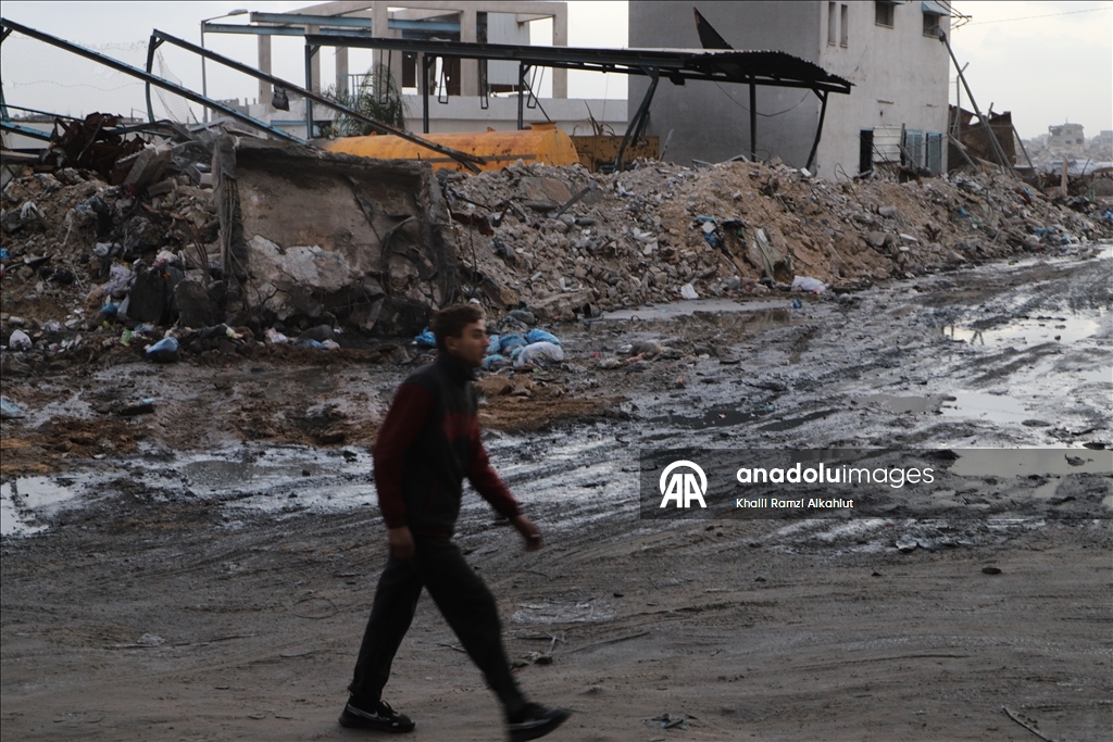 Gazze’nin kuzeyindeki Cibaliya Mülteci Kampı’nda günlük yaşam