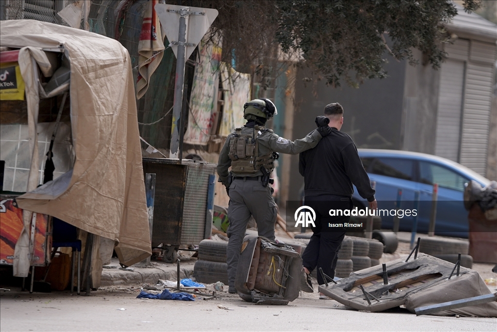 ناشط مقدسي: العملية الإسرائيلية في "كفر عقب" عدوان منظم وحرب مفتوحة