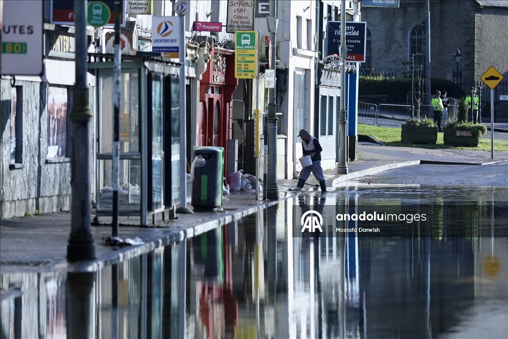 İrlanda'da aşırı yağış, sel ve taşkınlara yol açtı