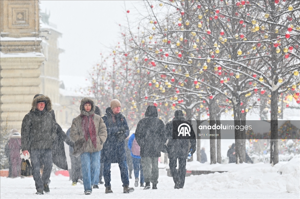 Moskova'da kar fırtınası 