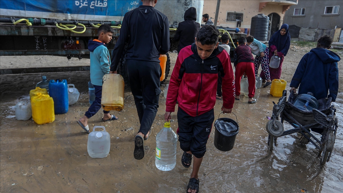Gazze'de temiz su krizi devam ediyor
