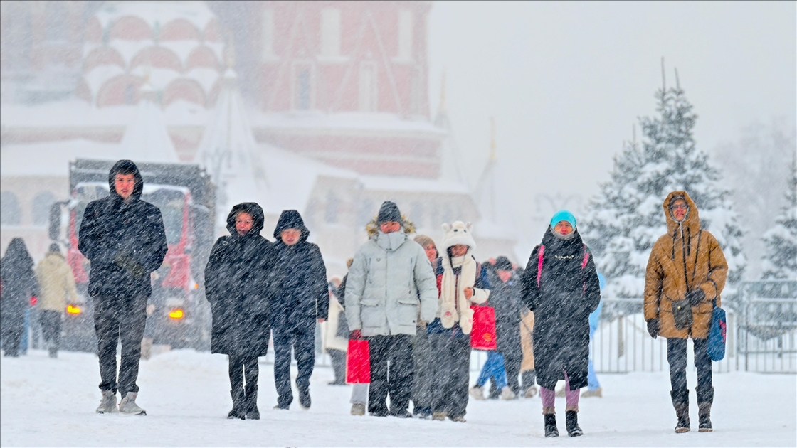 Moskova'da kar fırtınası