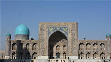 Özbekistan'ın resmi ve tarihi başkentleri Taşkent ve Semerkant