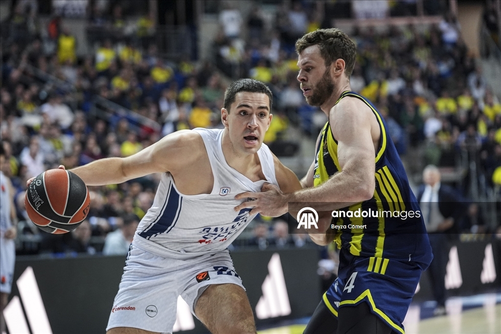 Fenerbahçe Beko - Anadolu Efes