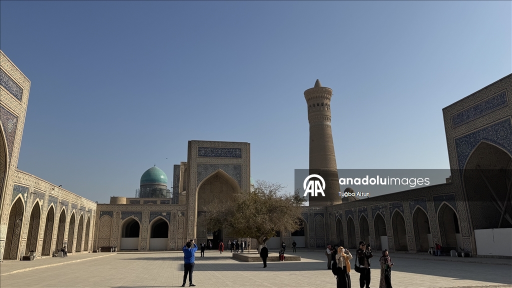Özbekistan'ın zamanda yolculuğa çıkaran geçmişin ilim merkezi şehirleri: Buhara ve Hive