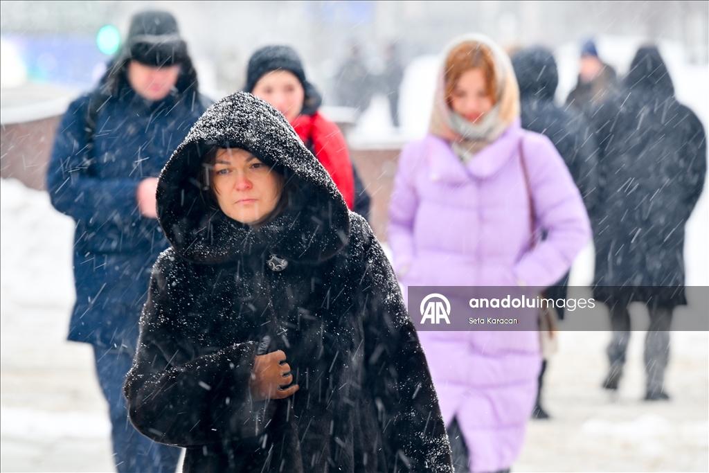 Столько снега не было 30 лет: в Москве погода поставила рекорд