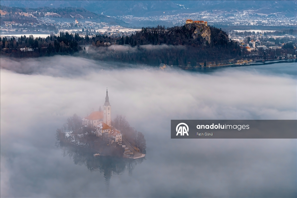 Bajkoviti prizori Bledskog jezera u Sloveniji