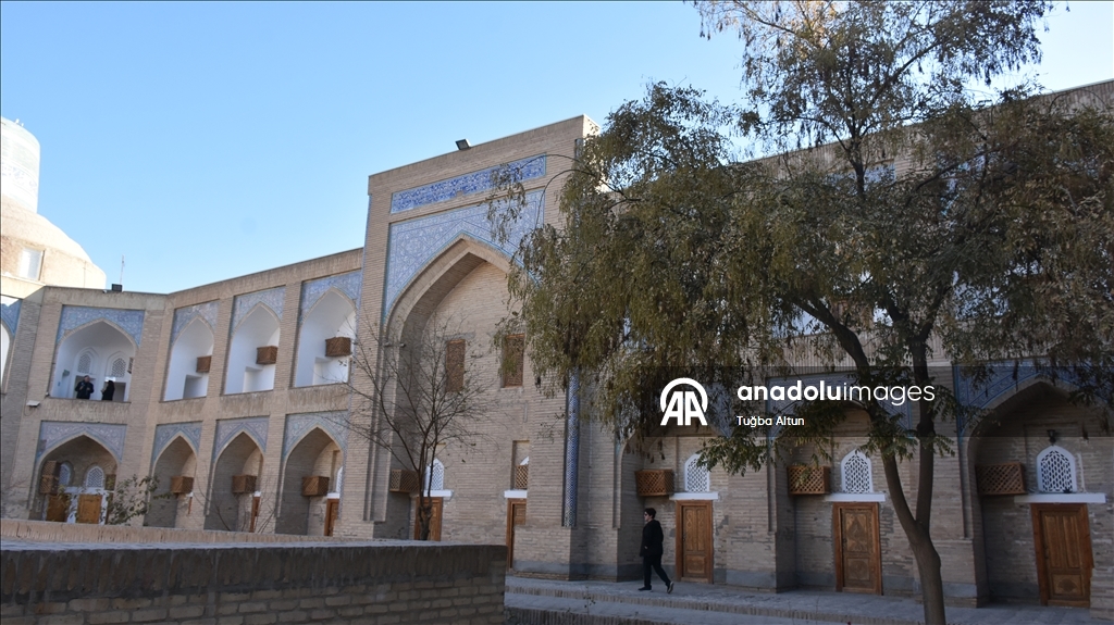 Özbekistan'ın zamanda yolculuğa çıkaran geçmişin ilim merkezi şehirleri: Buhara ve Hive