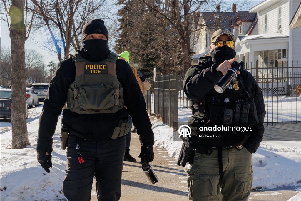 Minneapolis'te ICE gözetim ve uygulama operasyonları devam ediyor 8