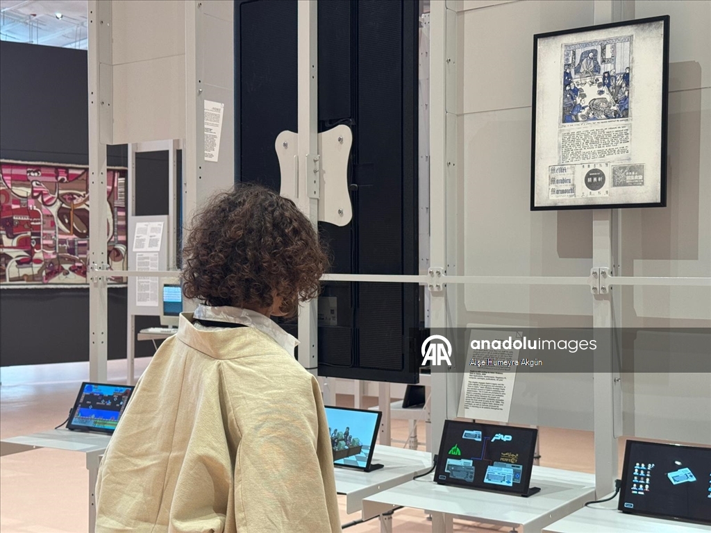 Suudi Arabistan'da "Diriyah Çağdaş Sanat Bienali"nin üçüncü edisyonu başladı