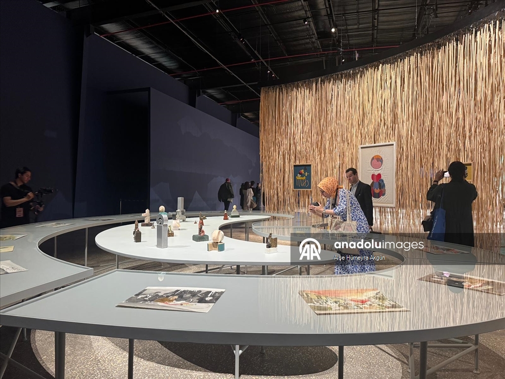 Suudi Arabistan'da "Diriyah Çağdaş Sanat Bienali"nin üçüncü edisyonu başladı